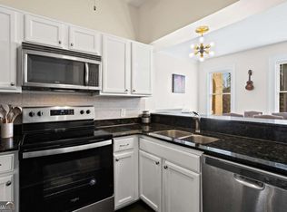 2855 Peachtree Rd NE APT 115, Atlanta, GA 30305