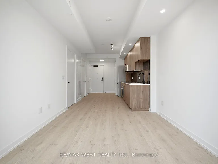 2501 Saw Whet Blvd #512 — Photo 16