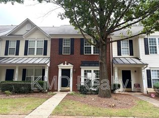 7037 Flying Scotsman Dr, Charlotte, NC 28213