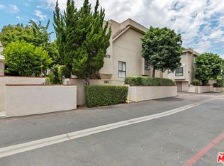 15171 Magnolia Blvd UNIT C, Sherman Oaks, CA 91403