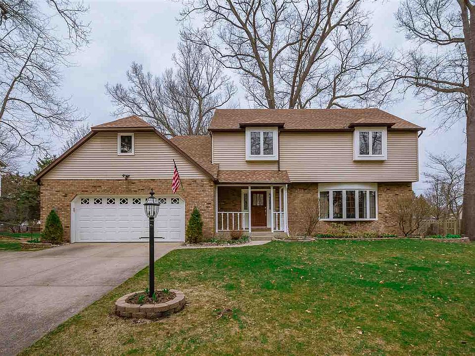 1st image of 51965 Gentian Ln
