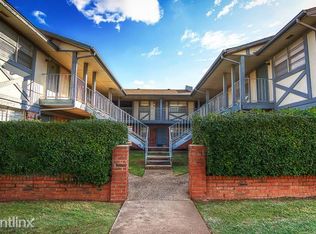 901 Crown Dr APT 1, Edmond, OK 73034