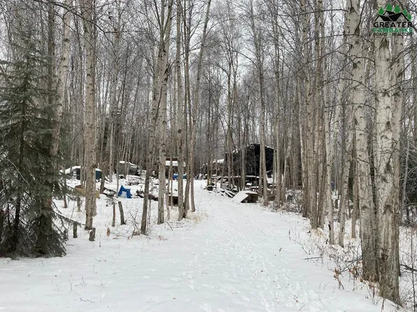 1520 Spring Glade Rd, Fairbanks, AK 99709