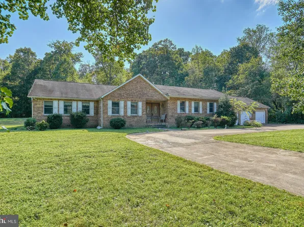 8407 Echo Ln, Clinton, MD 20735