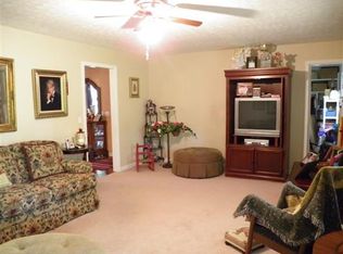 368 Farrar Hill Cem Rd, Manchester, TN 37355