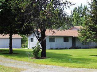 184 Chesaw Rd, Oroville, WA 98844