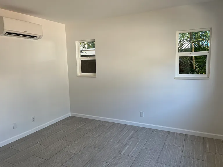 838 18th Ave — Photo 24