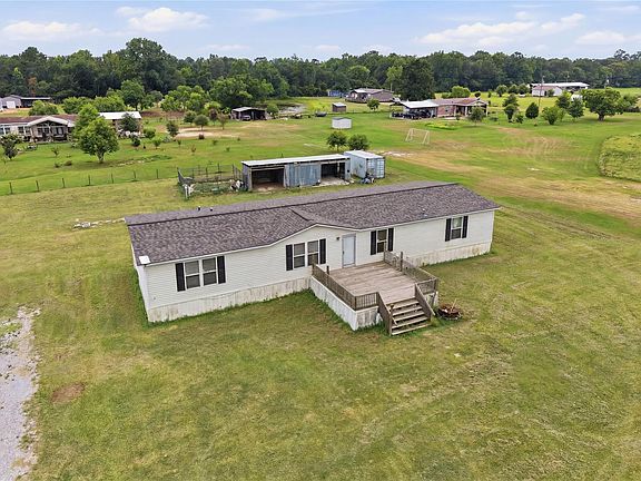 2nd image of 18492 Parker Rd