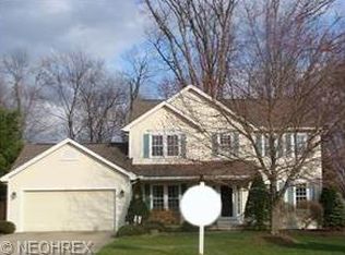 1155 New Market Trl, Brunswick, OH