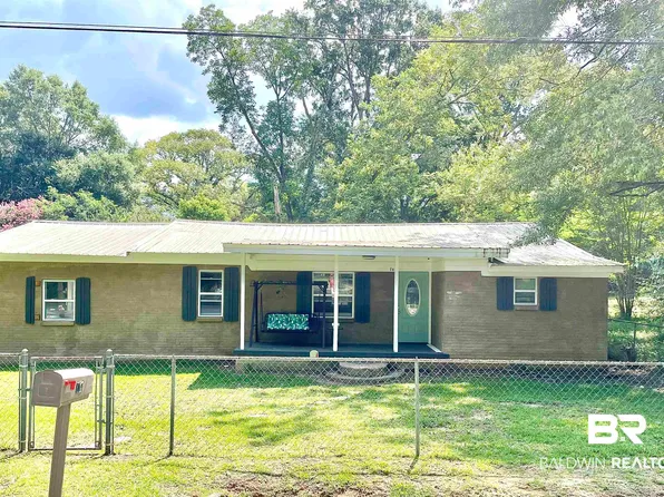74 Linden St, Monroeville, AL 36460