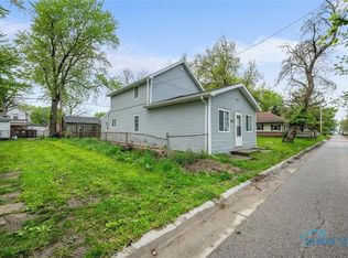 504 W Harbor View Dr, Harbor View, OH 43434