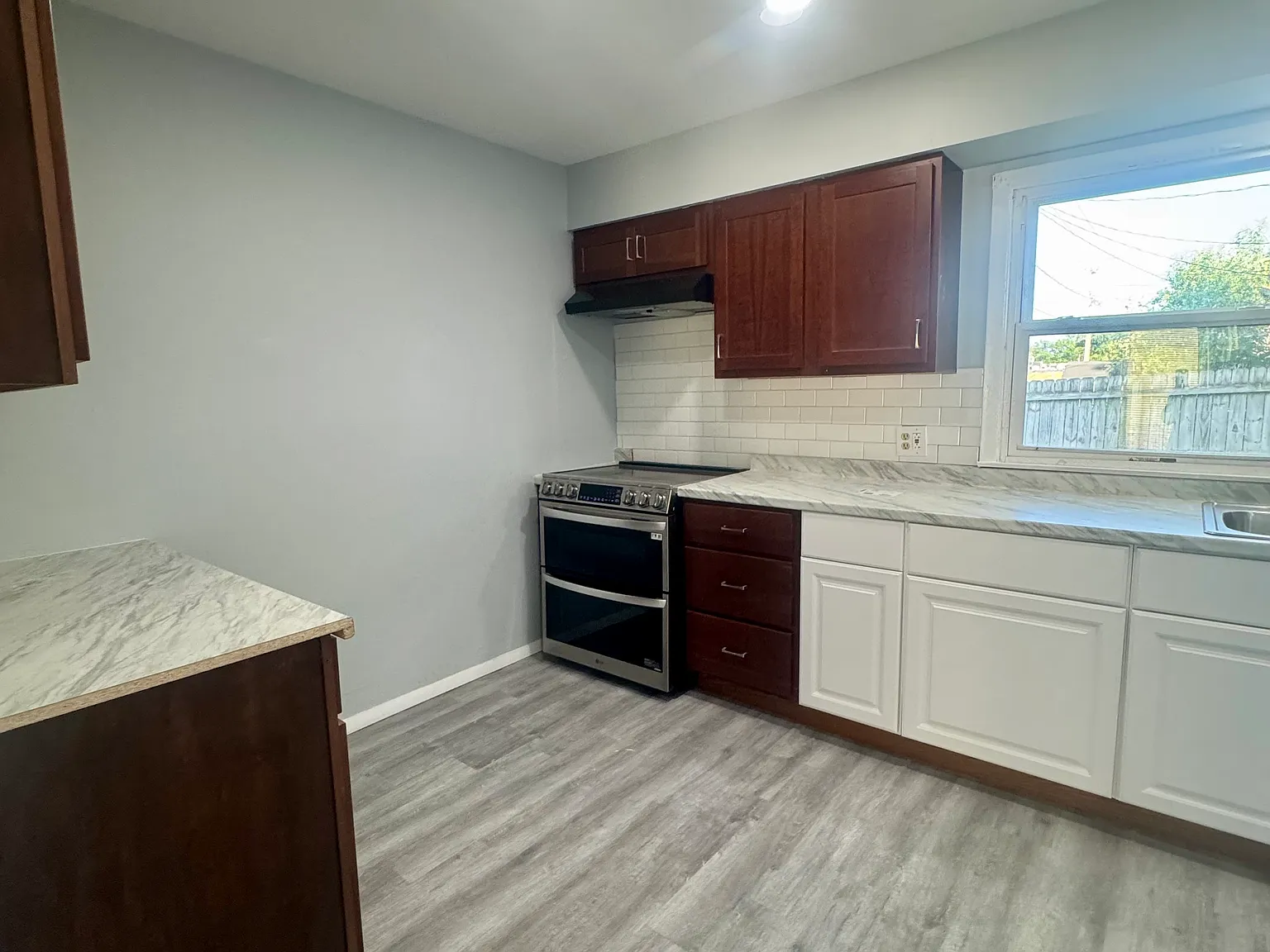 3 bed, 1750 sqft, $2,000 — Photo 4