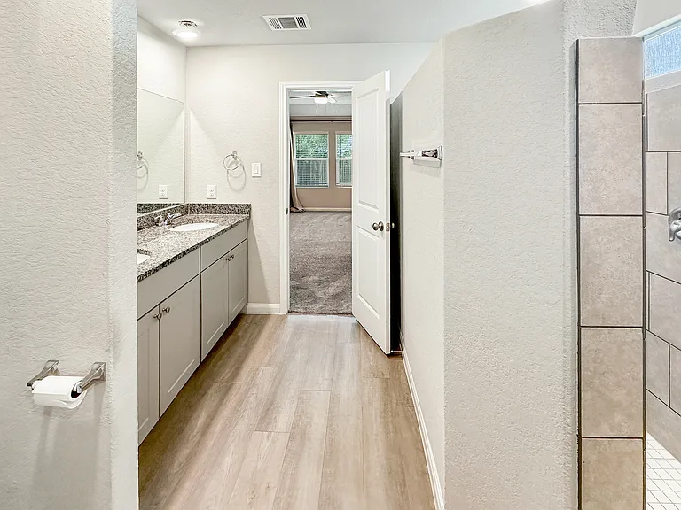 518 Summersweet Rd — Photo 18