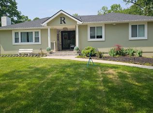 513 Rolling Hills Rd, Bridgewater, NJ 08807