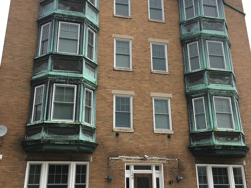 140 W Antietam St #4
