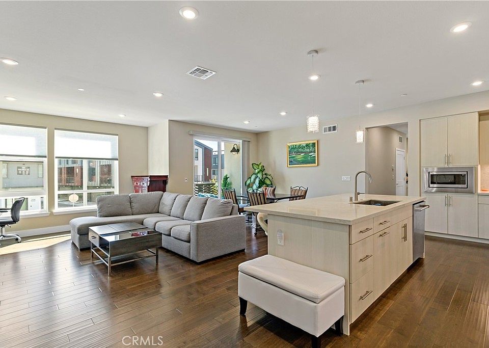 45009 Challenge Cmn Fremont CA Zillow