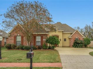 202 Decatur St, Bossier City, LA 71111