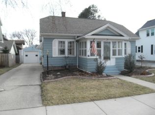 907 W Spring St, Appleton, WI 54914