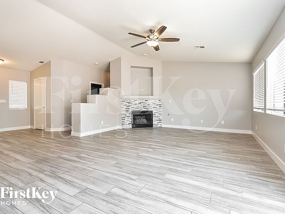 3rd image of 5312 Regena Rose St