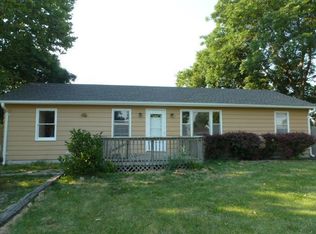110 E Lakeview Dr, Stewartsville, MO 64490