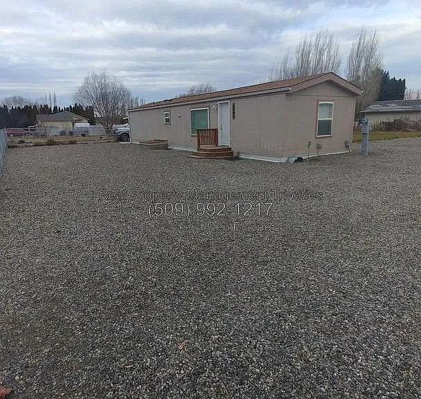 3002 W Snow Ln — Photo 1