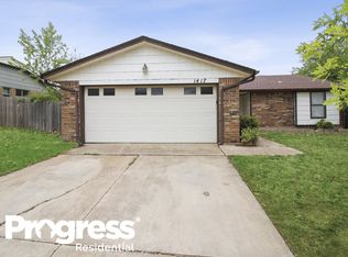 1417 SE 9th St, Moore, OK 73160