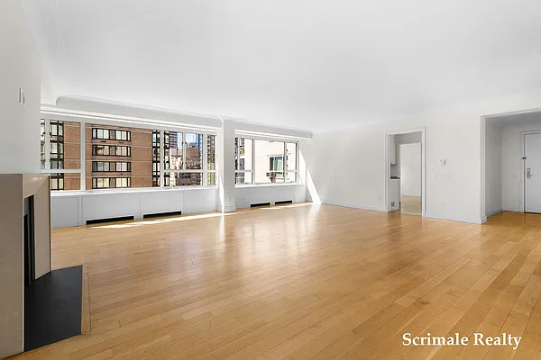 Sold by (Legacy) Shelli Scrimale, LREB | media 9