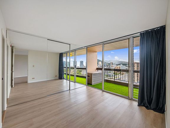 3rd image of 775 Kinalau Pl APT 2001