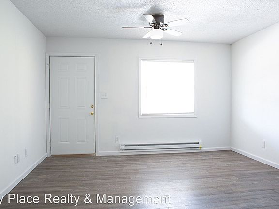 4th image of 405 Beech St #14951681