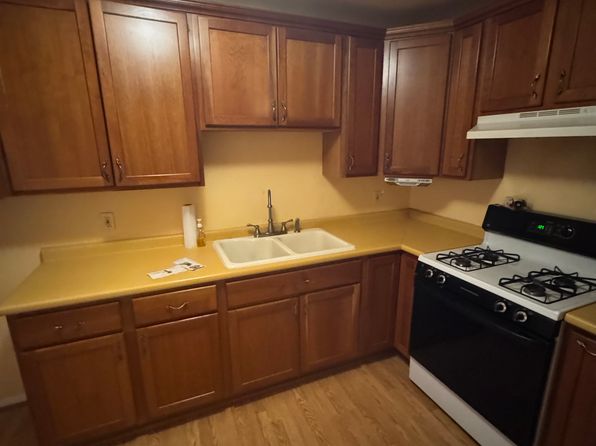2740 South Rd APT G15