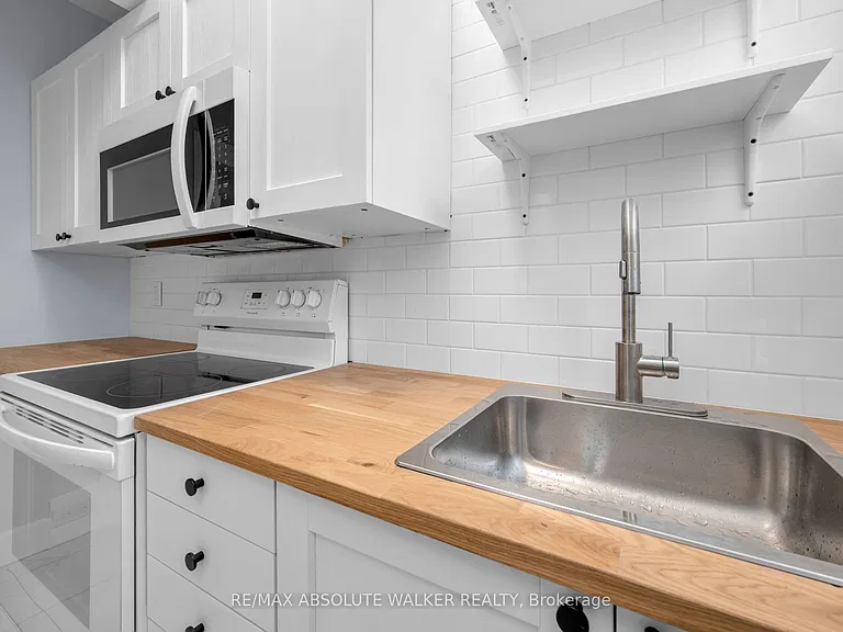 31 Crichton St #A — Photo 19