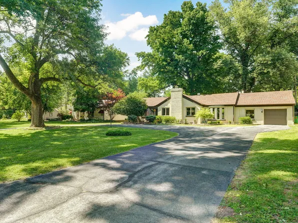1307 E Catalpa Street, Springfield, MO 65804
