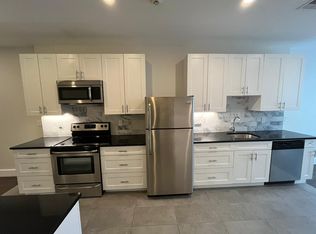 44 Eagle St #2-01, Albany, NY 12207