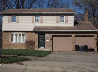 811 Rogers Rd, Villa Hills, KY 41017