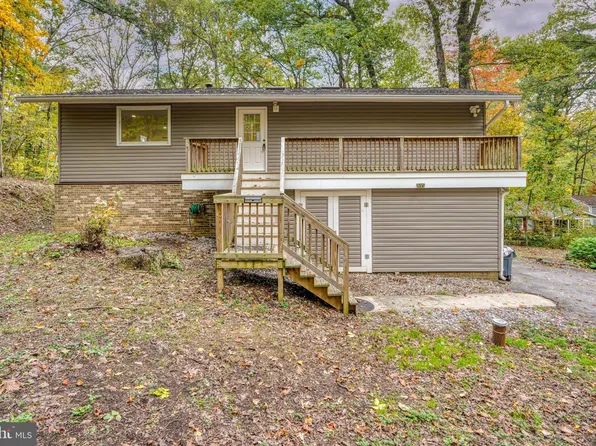 2621 Bachman Rd, Manchester, MD 21102