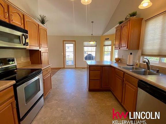 2nd image of 21410 Hancock Dr