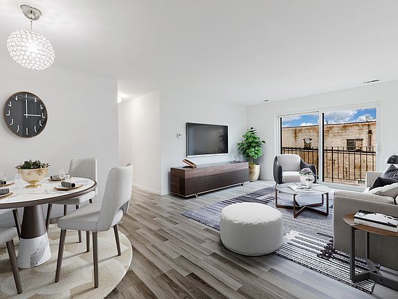 2nd image of 2615 W Foster Ave APT 304