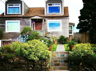 306 SW 11th St, Newport, OR 97365