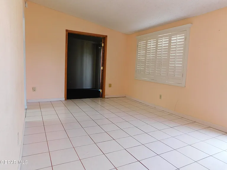 1013 Le Barron Rd — Photo 14