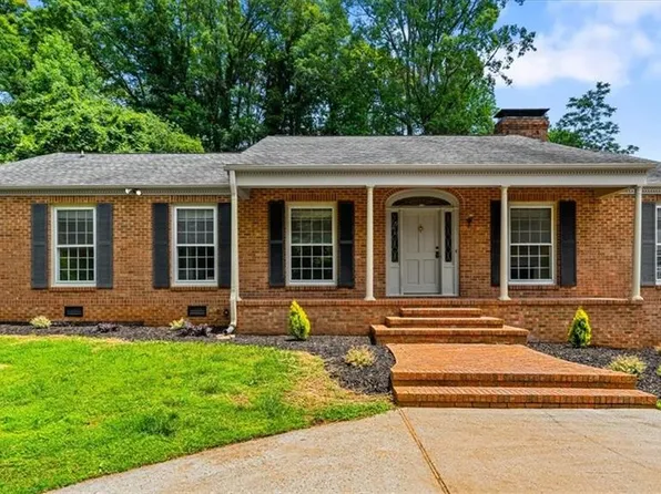 308 Anchor Dr, Greensboro, NC 27410