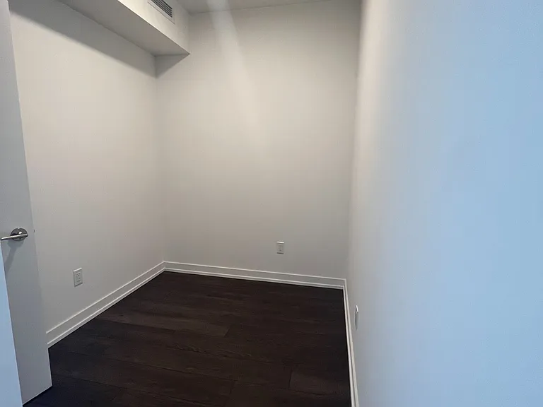 150 Logan Ave #536 — Photo 9