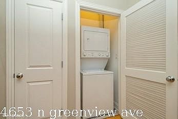 3rd image of 4653 N Greenview Ave #116