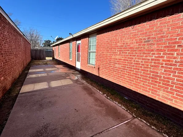 6130 Avenue P, Lubbock, TX 79412