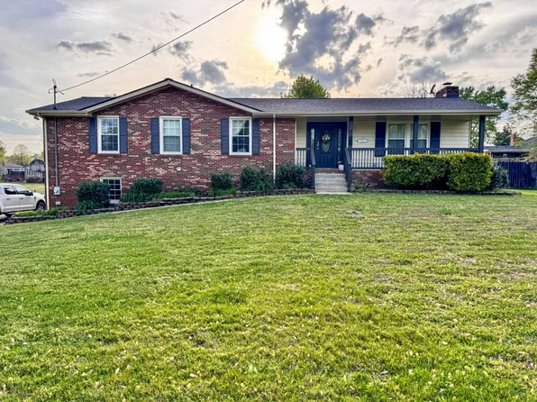 416 Wadebrook Dr, Gallatin, TN 37066