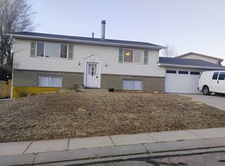 4040 Harbor Pl, Colorado Springs, CO 80917