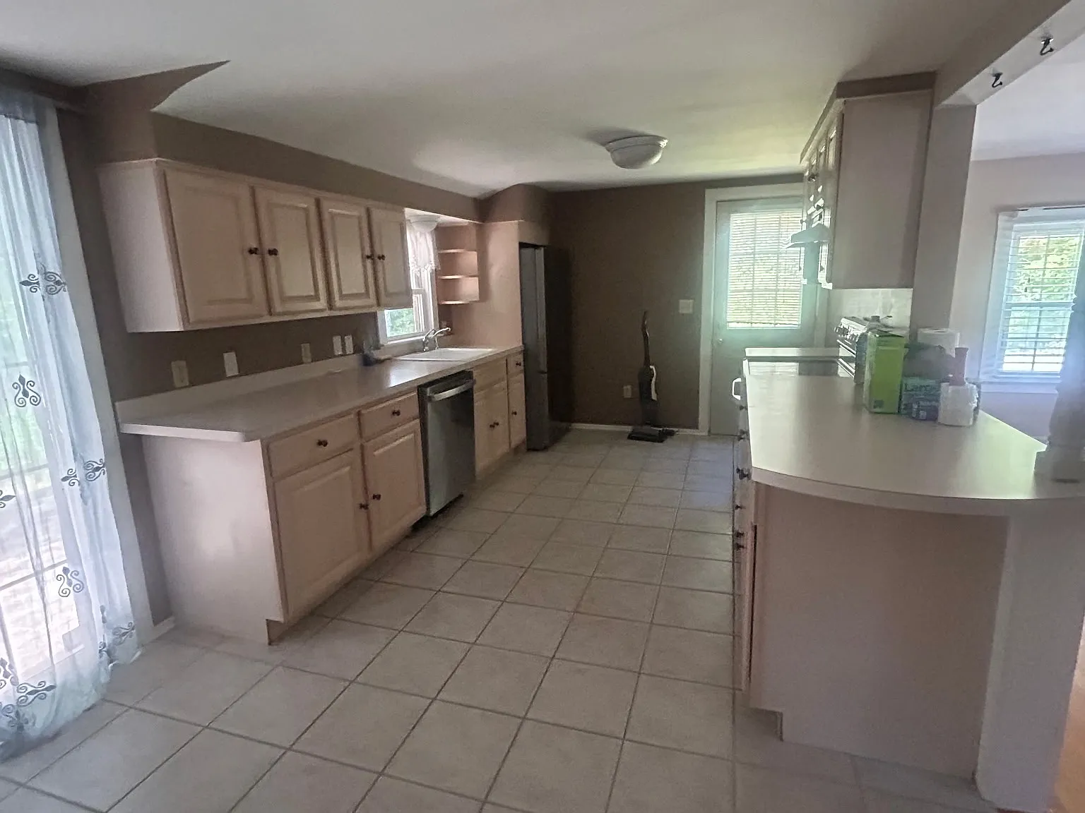2 bed, 1206 sqft, $2,500 — Photo 2