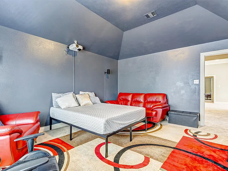 16214 Canova Hill Ln — Photo 30