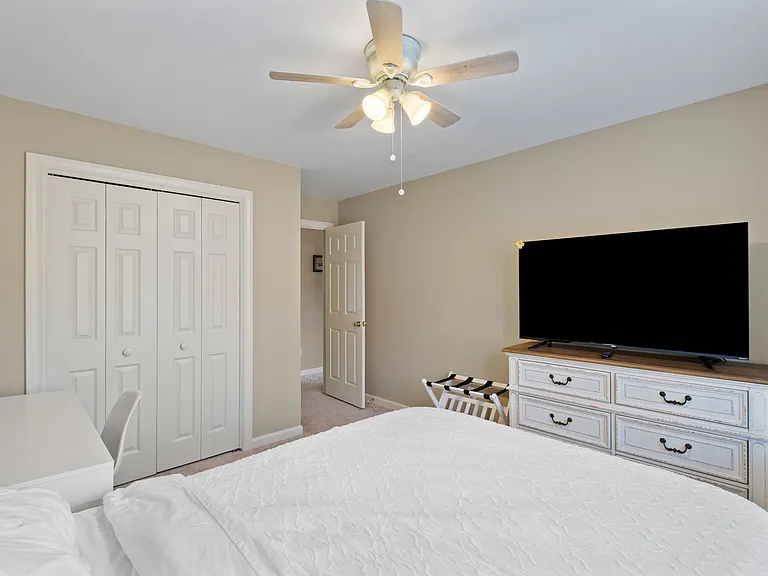 2293 Camden Dr SW — Photo 23