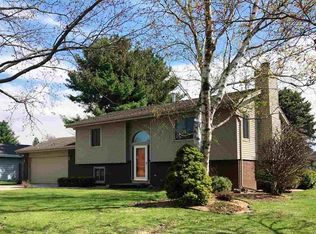 3410 Berkshire Rd, Janesville, WI 53546