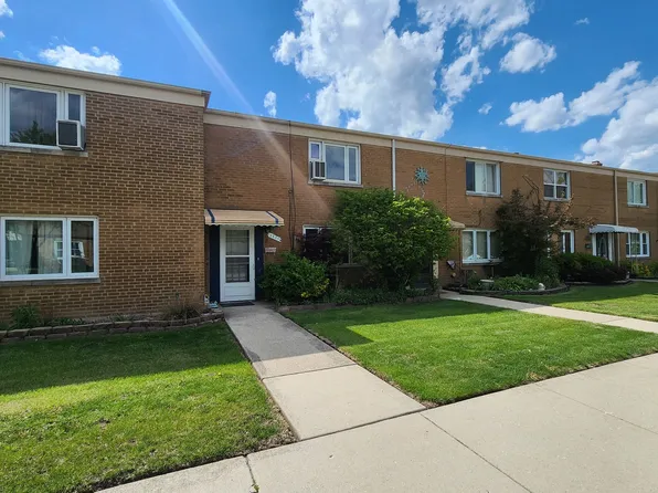 3820 Forest Ave, Brookfield, IL 60513